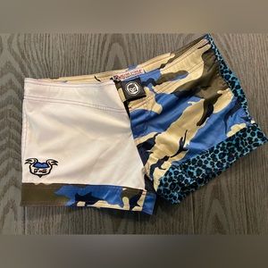 NWOT ALPHA FEMALE~FIGHTER GIR~ MMA Sparring shorts 👘🥊 camo and leopard 🐆